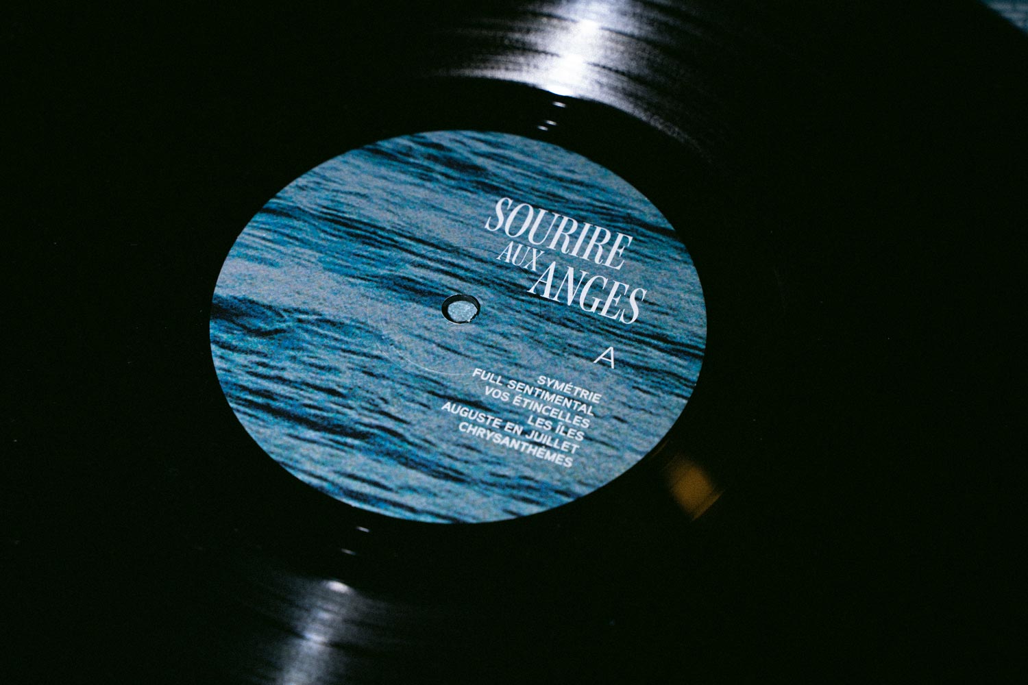 Gros plan sur la face A du vinyle 